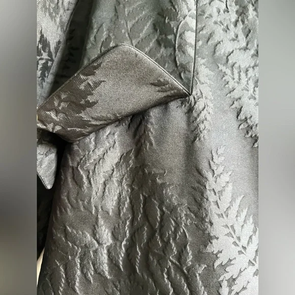 Dana Buchman Embossed Fern Silk Coat - Picture 8 of 10